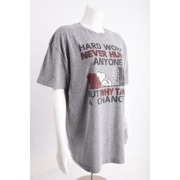 Peanuts Womens Snoopy T-Shirt XL Gray Hard Work Never Hurt Anyone Graphic Tee - Picture 2 of 6